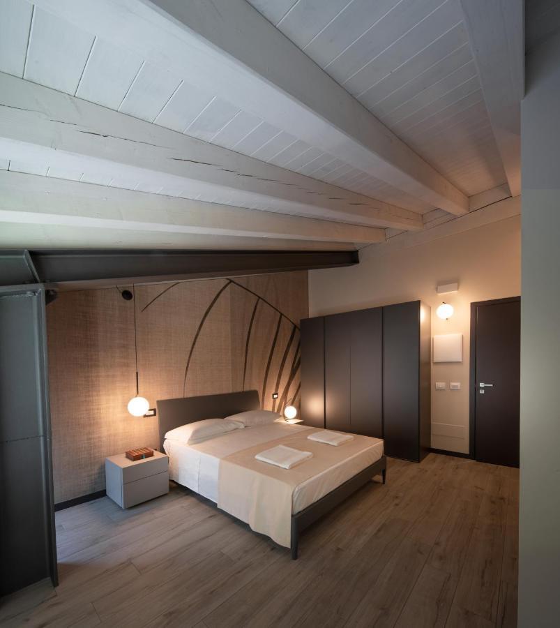 Monte Isola - Decio Rooms Extérieur photo